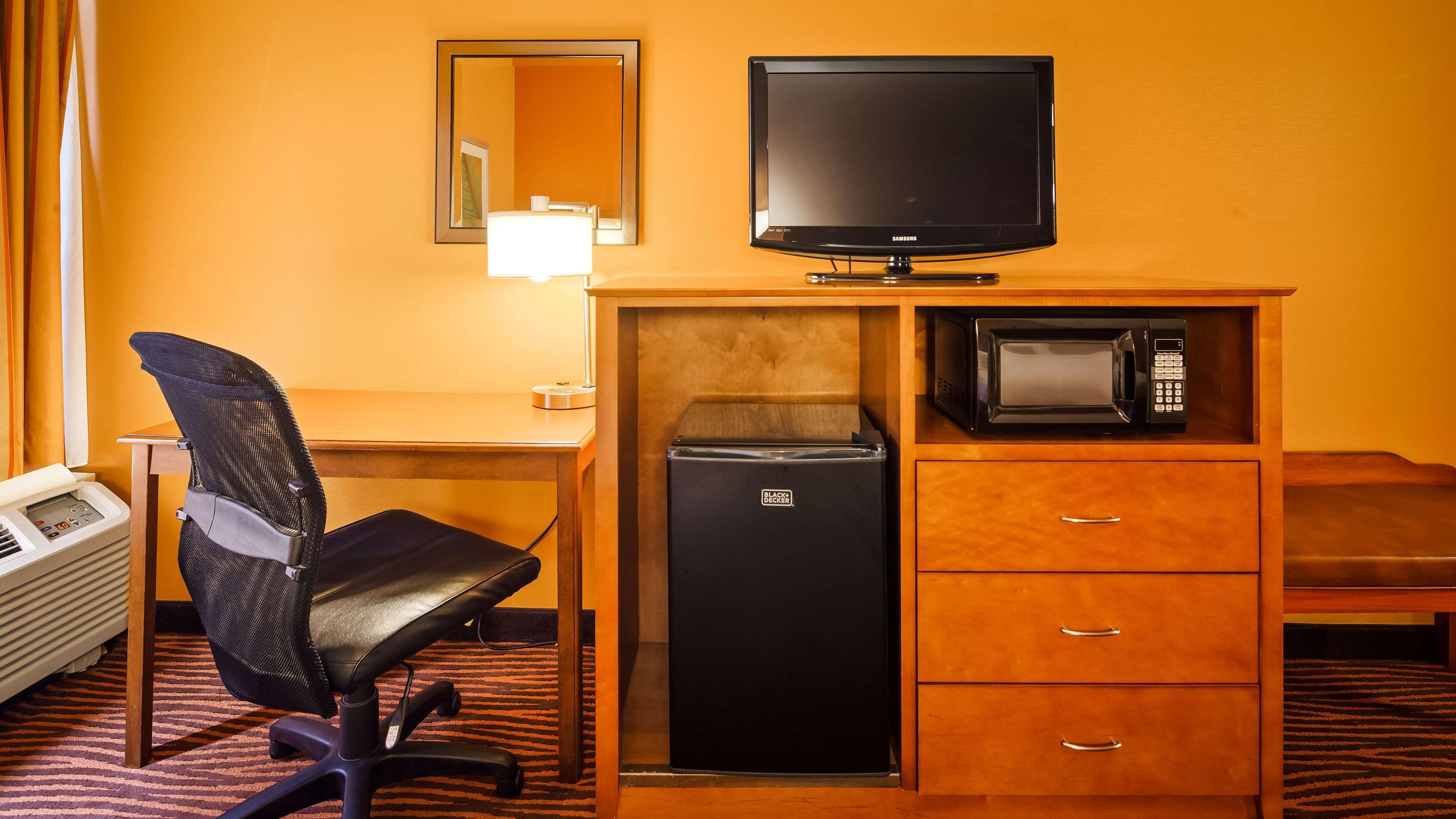 Best Western Executive Hotel New Haven-West Haven Buitenkant foto