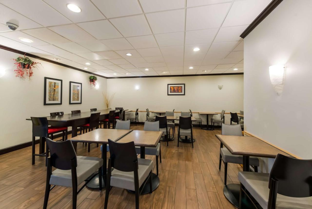 Best Western Executive Hotel New Haven-West Haven Buitenkant foto