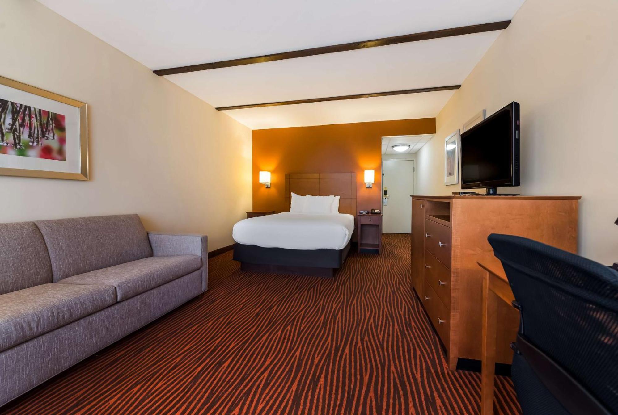Best Western Executive Hotel New Haven-West Haven Buitenkant foto