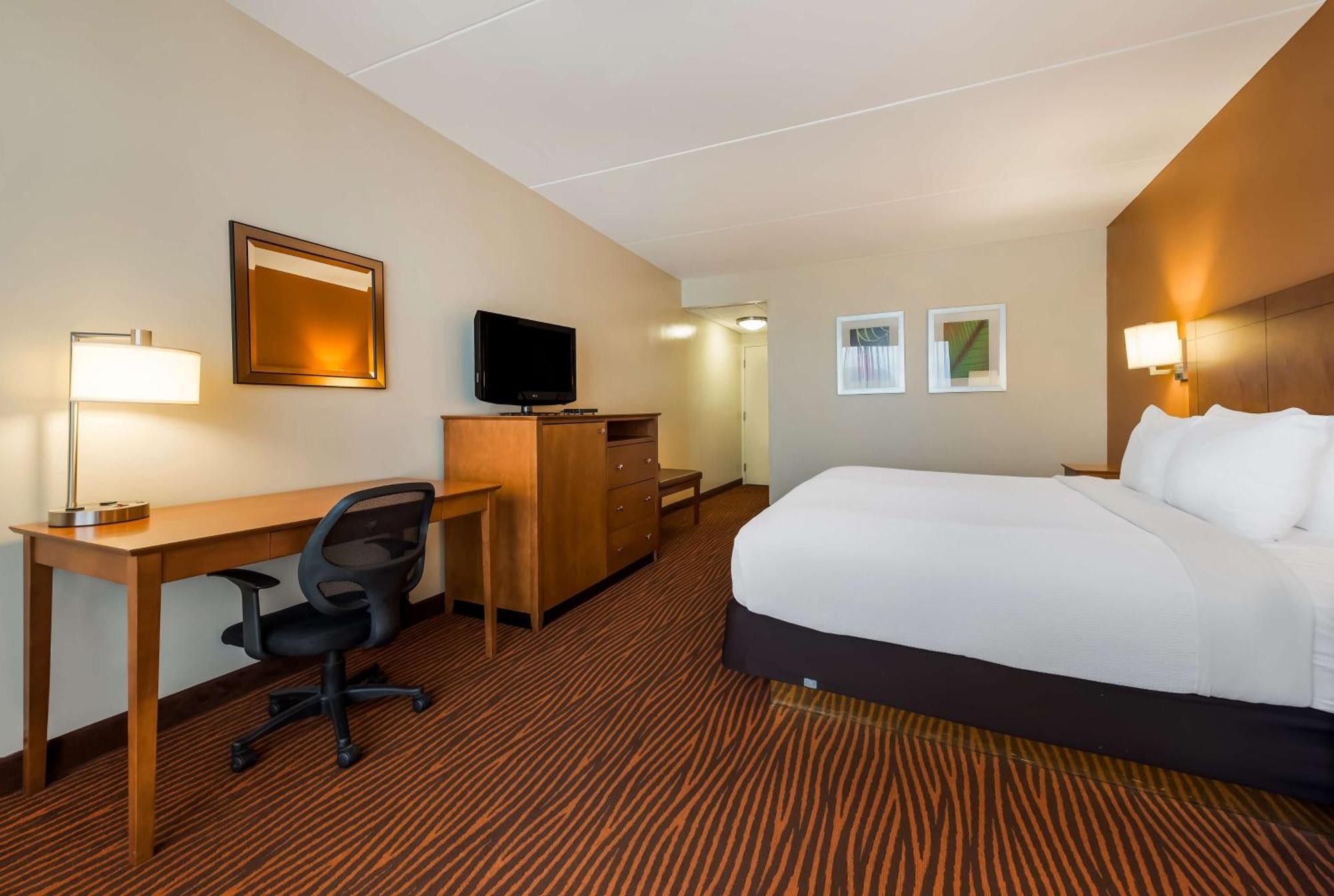 Best Western Executive Hotel New Haven-West Haven Buitenkant foto