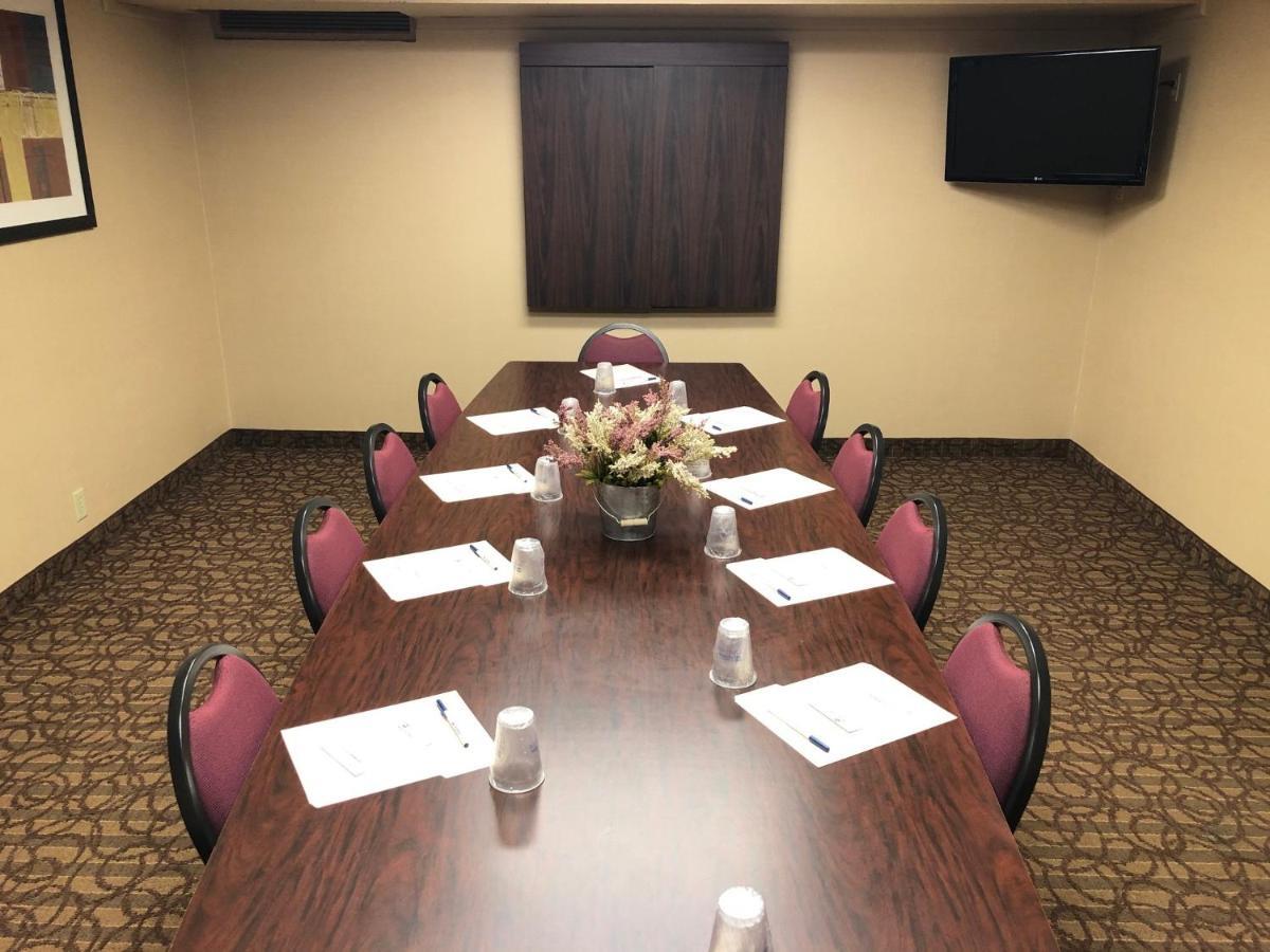 Best Western Executive Hotel New Haven-West Haven Buitenkant foto